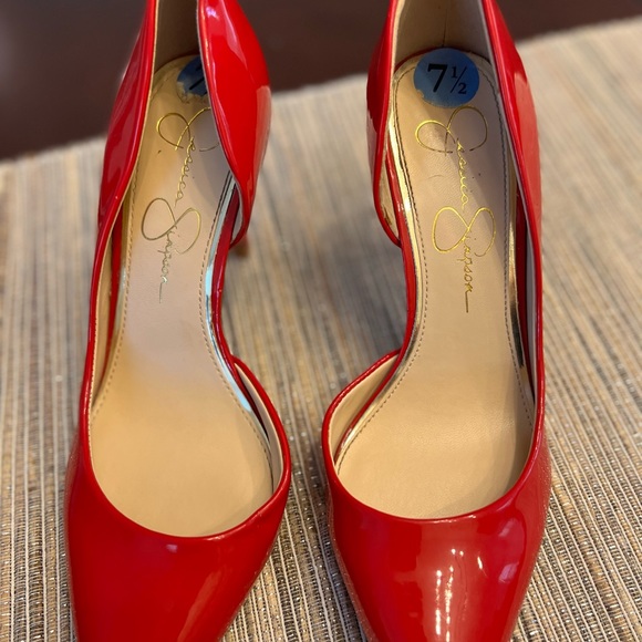Jessica Simpson - size 7; high heeled; Red Shoes - Picture 2 of 9